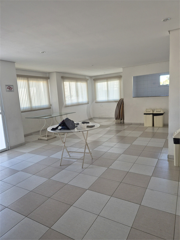 Apartamento a venda reformado com 3 dormitórios 2 vagas lazer completo no Bairro Vila Nova Cachoeirinha 