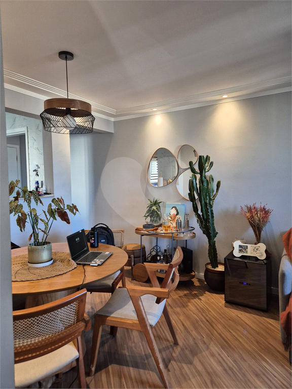 Apartamento a venda reformado com 3 dormitórios 2 vagas lazer completo no Bairro Vila Nova Cachoeirinha 