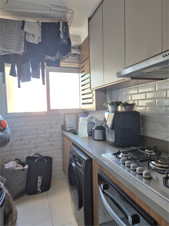Apartamento a venda reformado com 3 dormitórios 2 vagas lazer completo no Bairro Vila Nova Cachoeirinha 