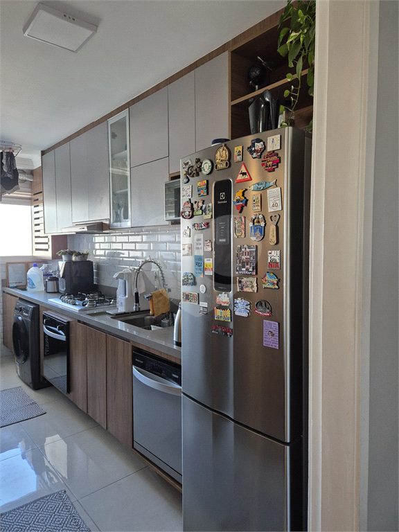 Apartamento a venda reformado com 3 dormitórios 2 vagas lazer completo no Bairro Vila Nova Cachoeirinha 