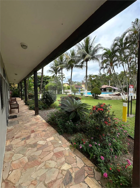 FLAT COM 2 QUARTOS E 2 BANHEIROS, SENDO 1 SUÍTE - MARESIAS