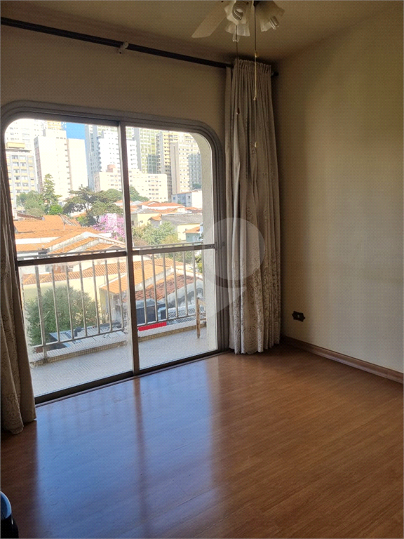 APARTAMENTO em PERDIZES