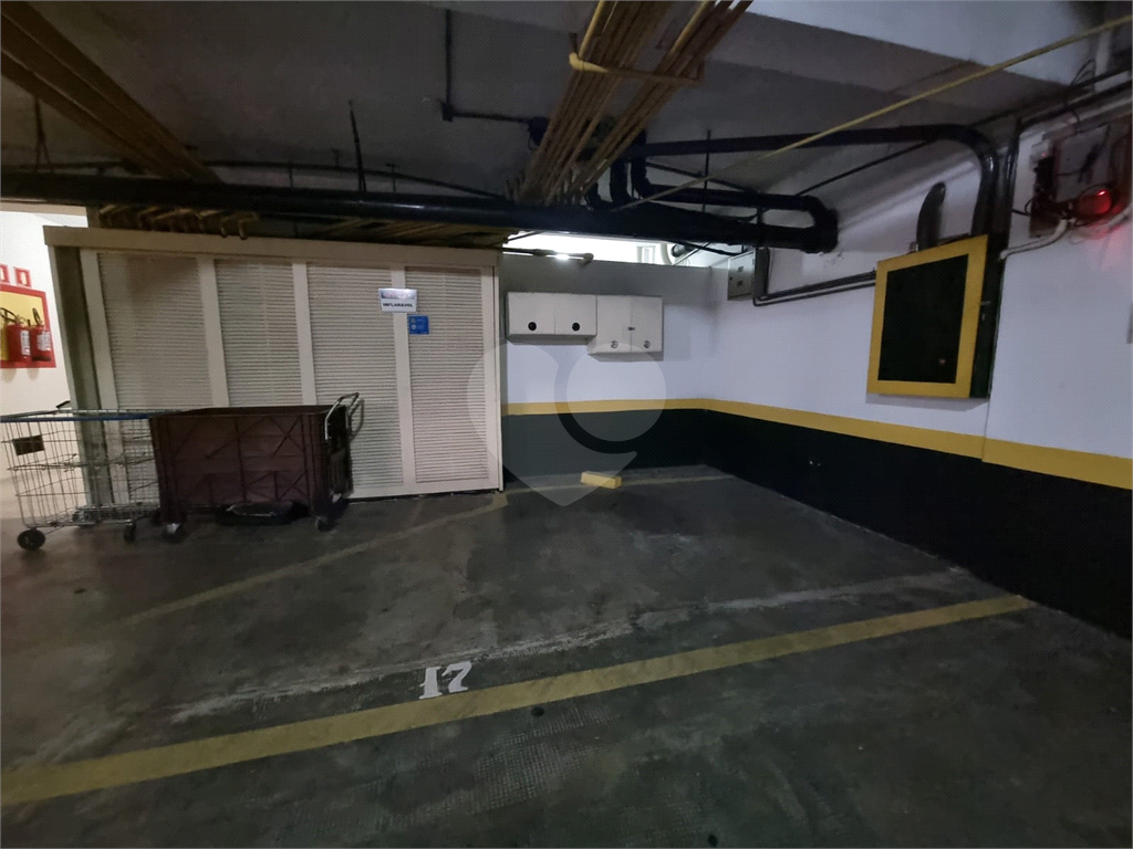 APARTAMENTO em PERDIZES