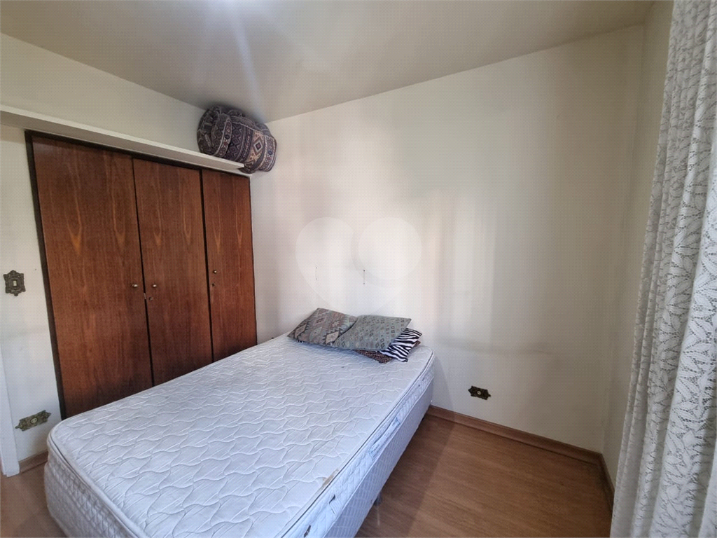APARTAMENTO em PERDIZES