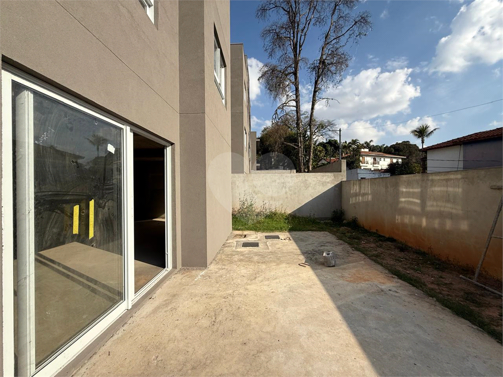 Casa em Condomínio Residencial em TREMEMBÉ com 320 m²