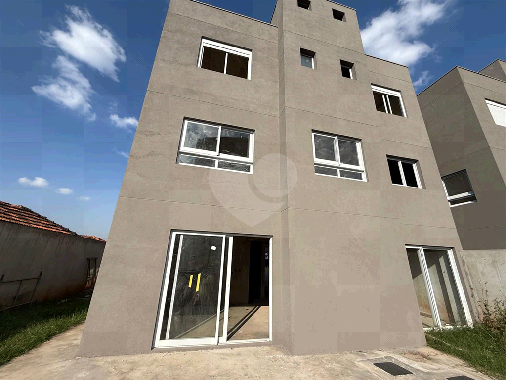 Casa em Condomínio Residencial em TREMEMBÉ com 320 m²