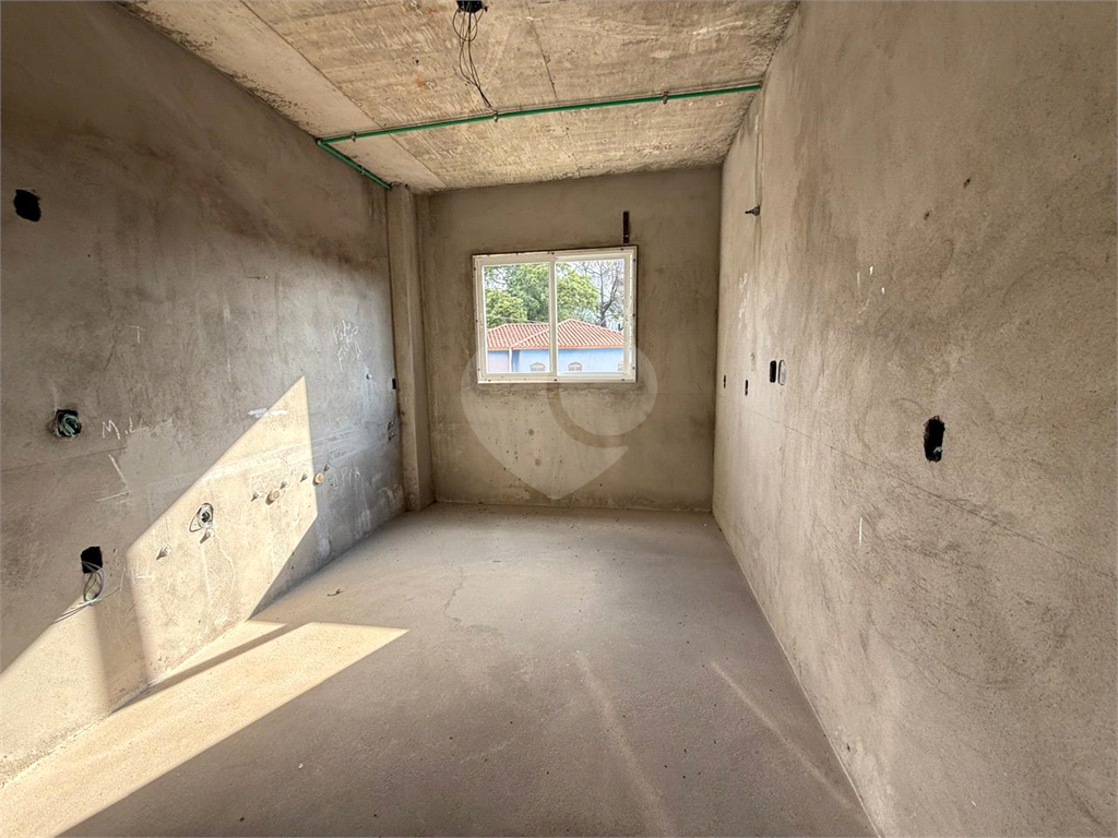 Casa em Condomínio Residencial em TREMEMBÉ com 320 m²
