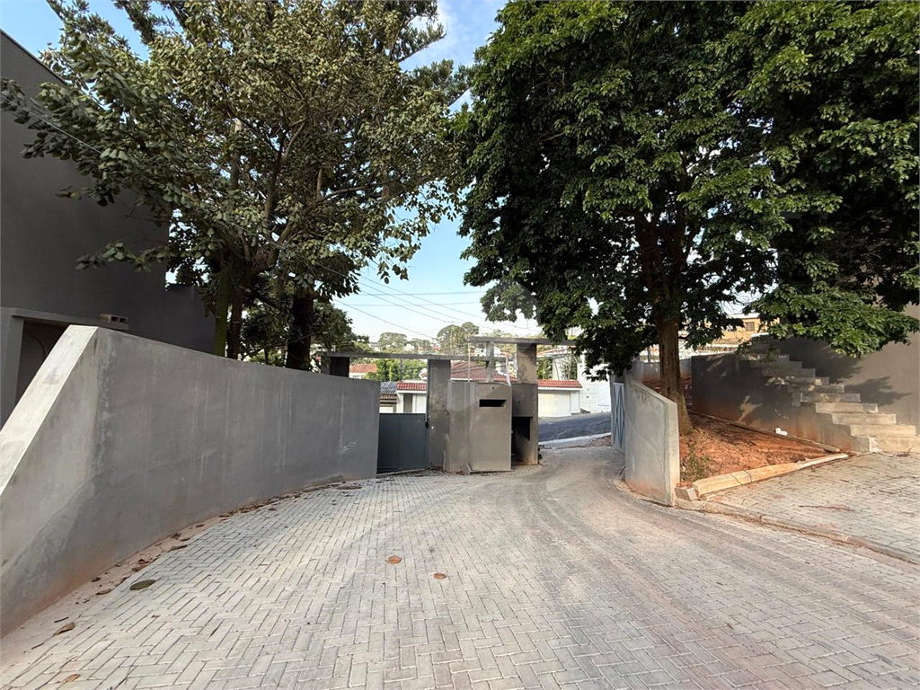 Casa em Condomínio Residencial em TREMEMBÉ com 320 m²