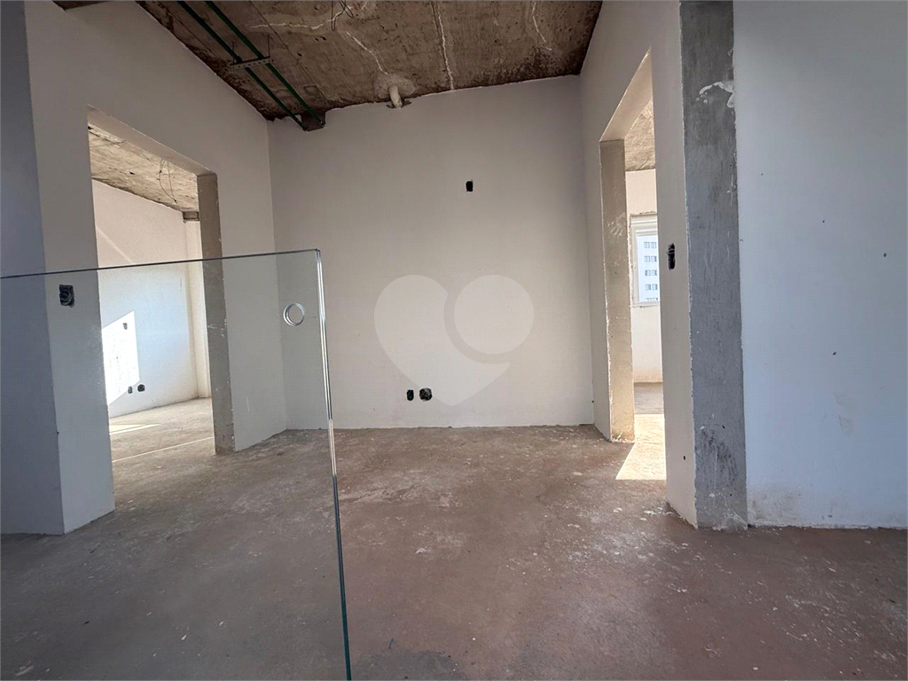 Casa em Condomínio Residencial em TREMEMBÉ com 320 m²