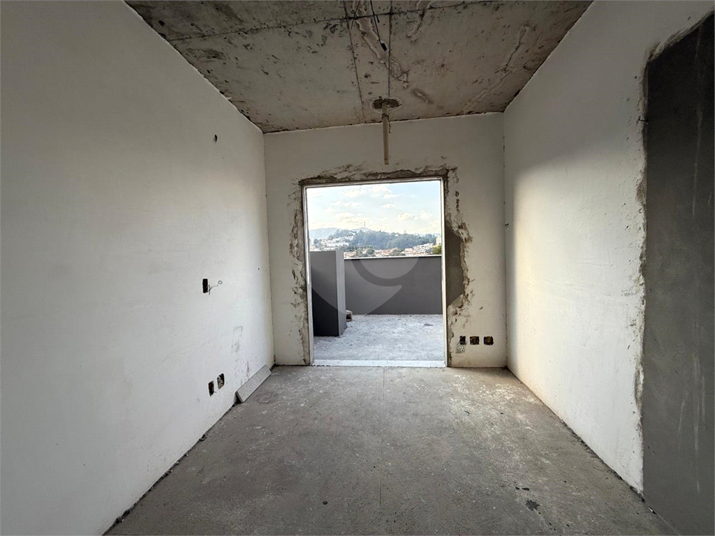 Casa em Condomínio Residencial em TREMEMBÉ com 320 m²