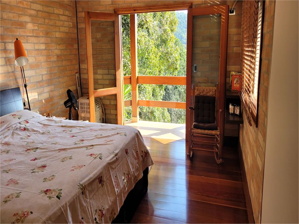 Casa de Condomínio à venda com 4 quartos, 344m² - Foto 28