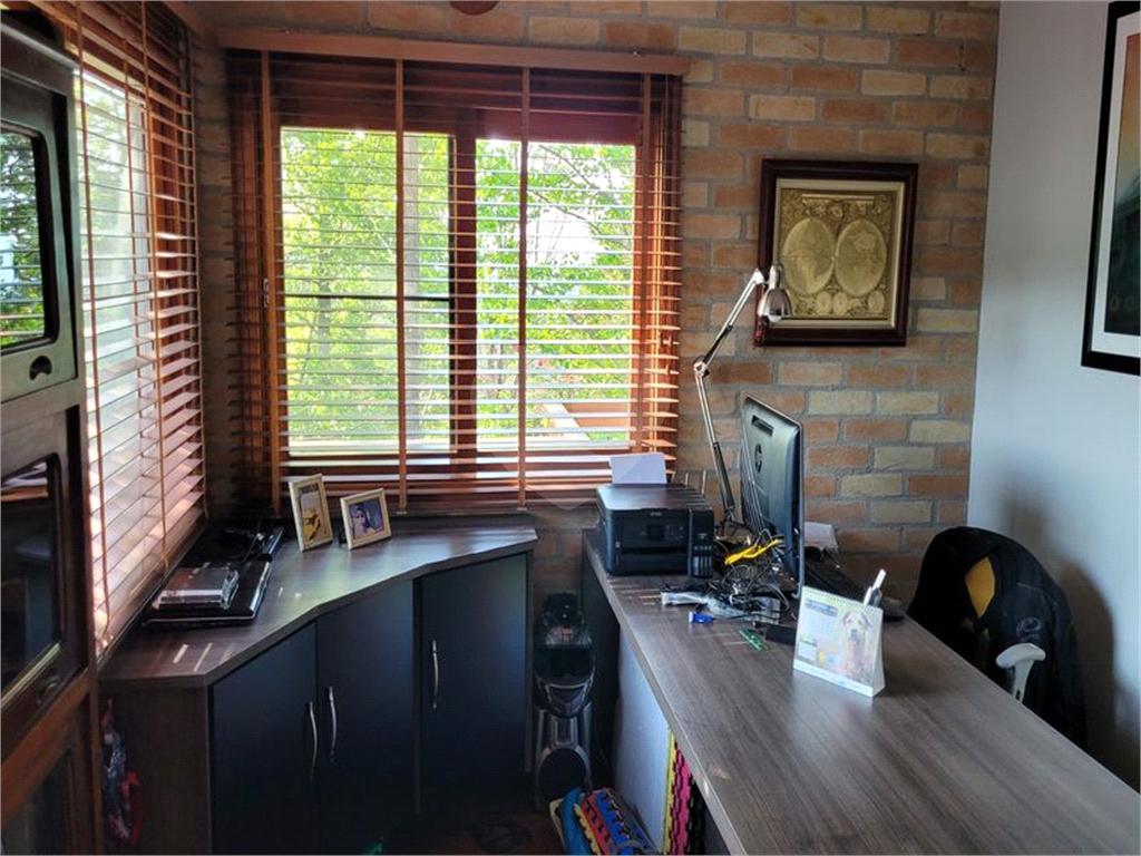 Casa de Condomínio à venda com 4 quartos, 344m² - Foto 22