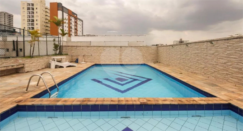 Apartamento à venda com 3 quartos, 60m² - Foto 11
