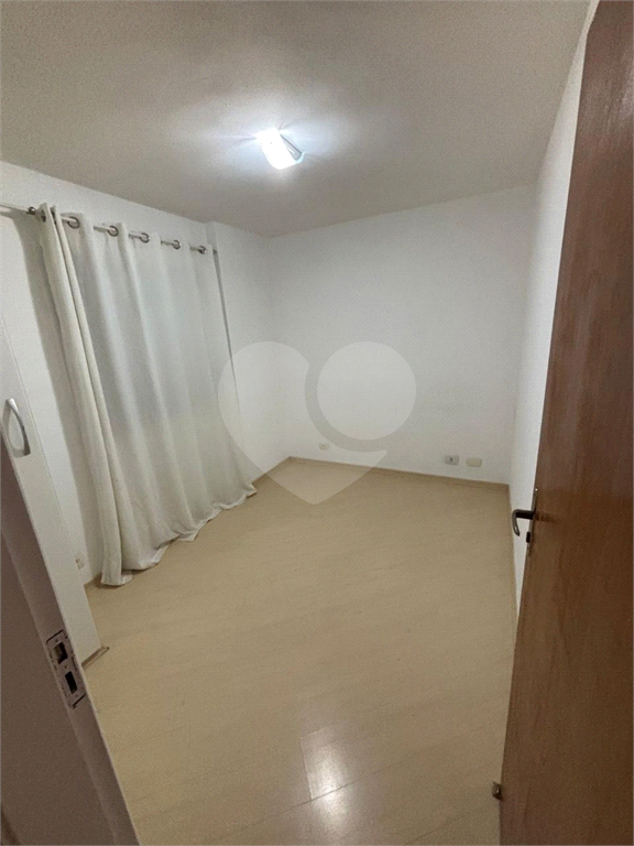 Apartamento à venda com 3 quartos, 60m² - Foto 13