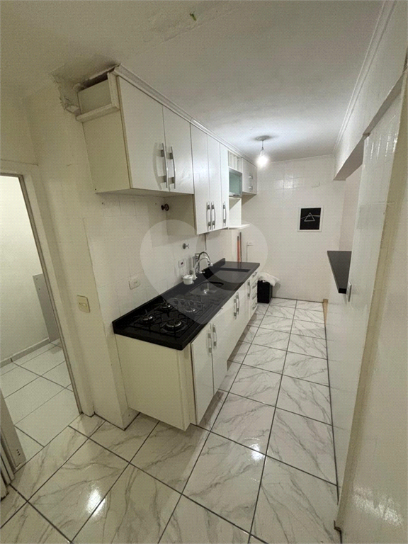 Apartamento à venda com 3 quartos, 60m² - Foto 21