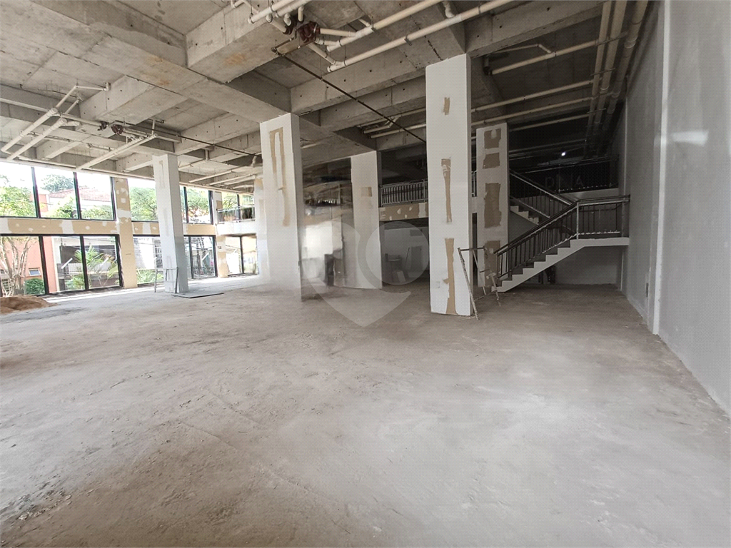 Área Comercial - Loja com 592m² À Venda - Agua Fria - SP