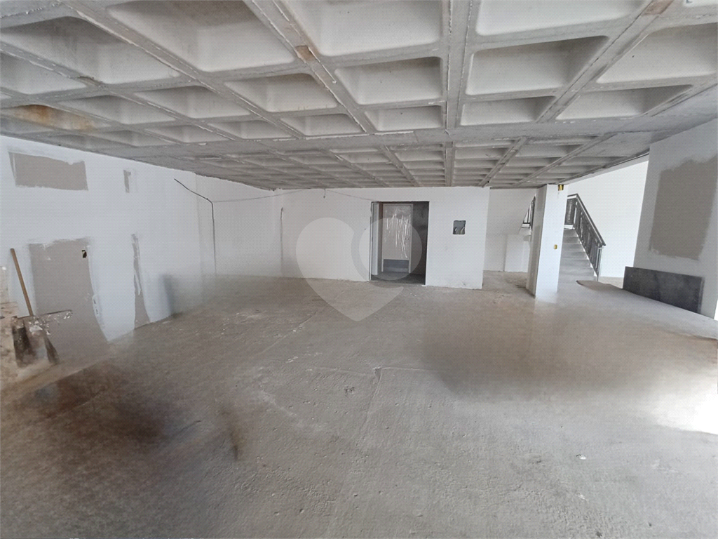 Área Comercial - Loja com 592m² À Venda - Agua Fria - SP