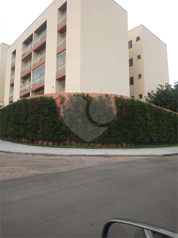 Apartamento à venda com 2 quartos, 72m² - Foto 17