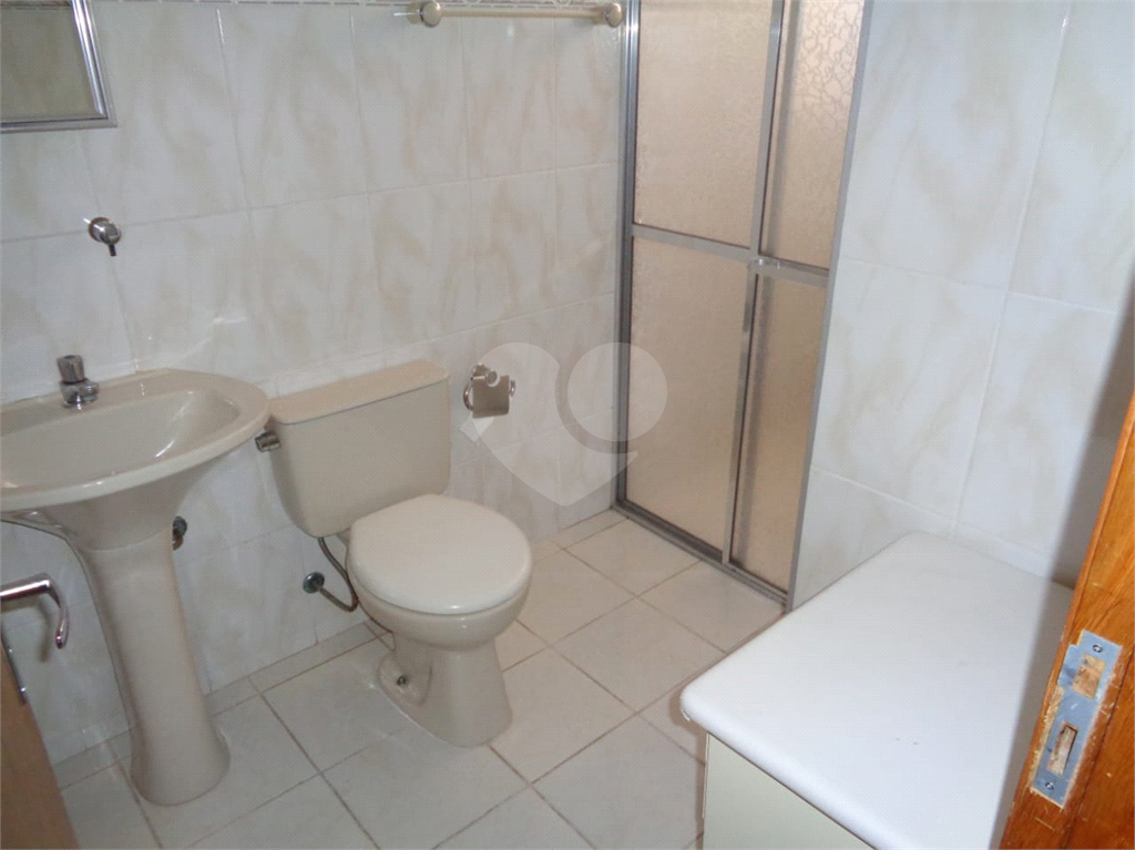 Apartamento à venda com 2 quartos, 72m² - Foto 11