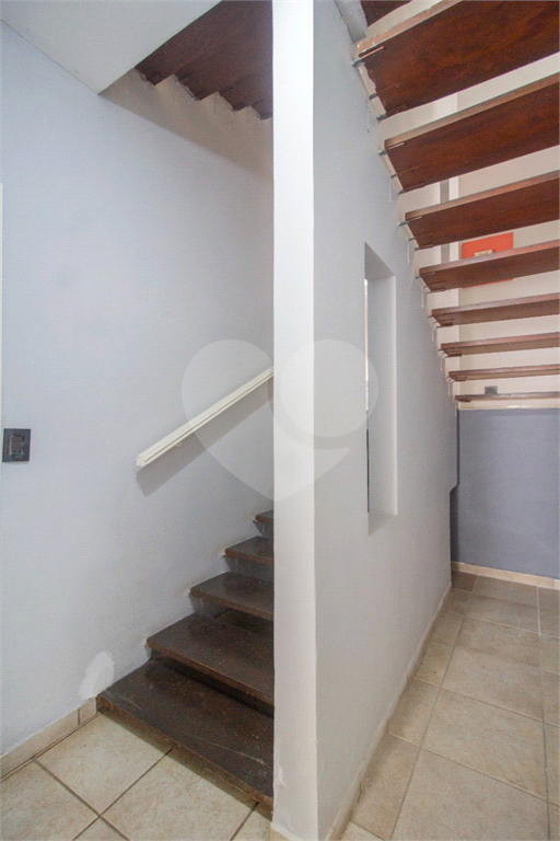Casa em rua tranquila na Vila Madalena