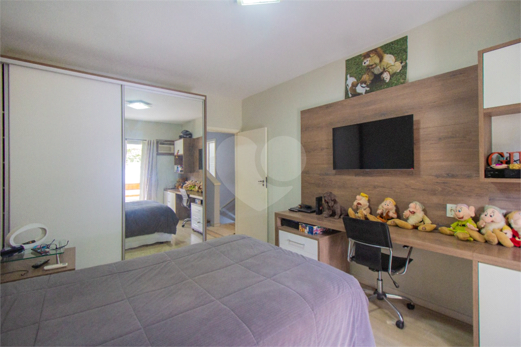Casa em rua tranquila na Vila Madalena