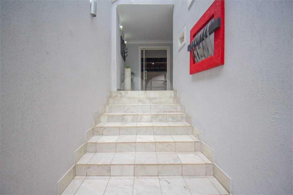 Casa em rua tranquila na Vila Madalena