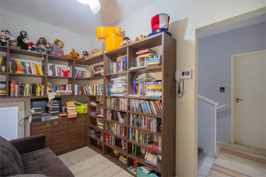 Casa em rua tranquila na Vila Madalena