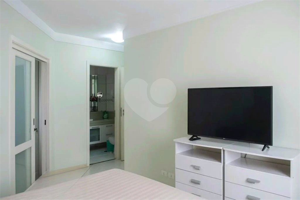 Apartamento Duplex à Venda em Santana | 177m² | 5 Dormitórios | 2 Suítes e 4 Vagas!