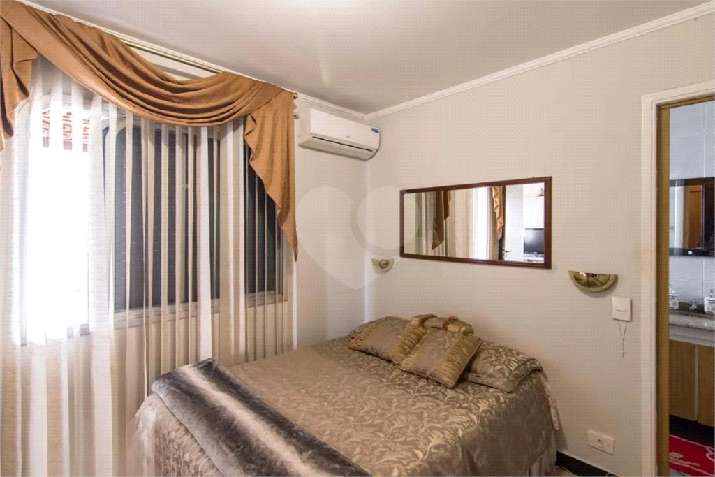 Apartamento Duplex à Venda em Santana | 177m² | 5 Dormitórios | 2 Suítes e 4 Vagas!