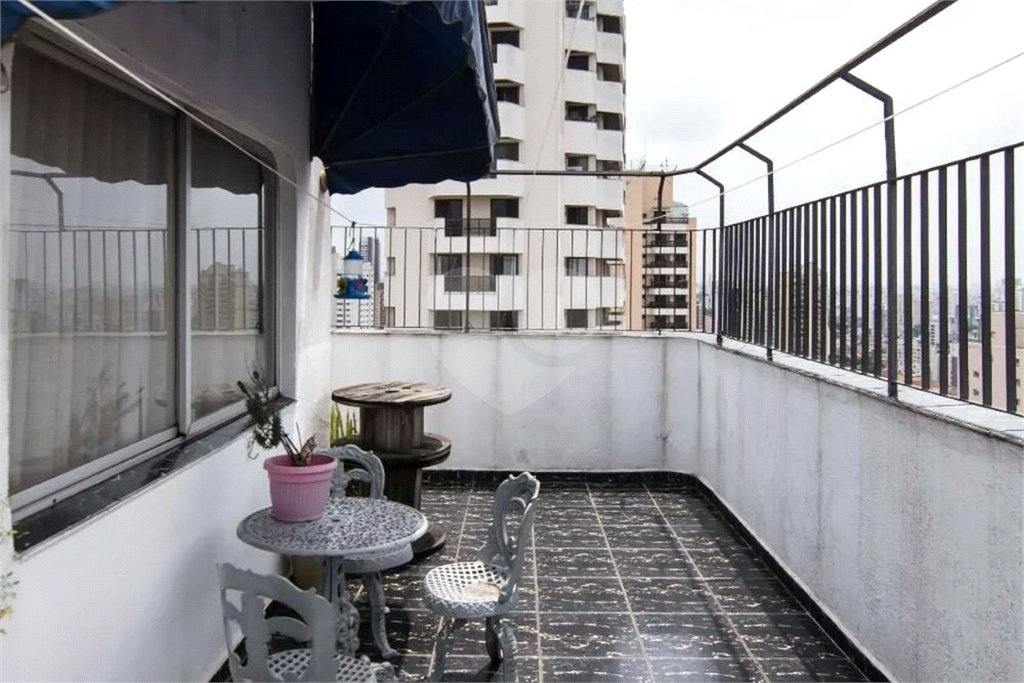 Apartamento Duplex à Venda em Santana | 177m² | 5 Dormitórios | 2 Suítes e 4 Vagas!