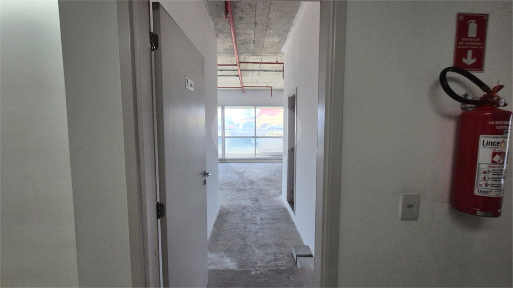 SALA COMERCIAL BARUERI