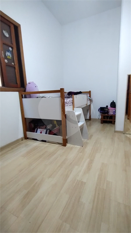 Casa Térrea à venda | 180 m² | 3 dormitórios | 2 vagas | Imirim / SP 