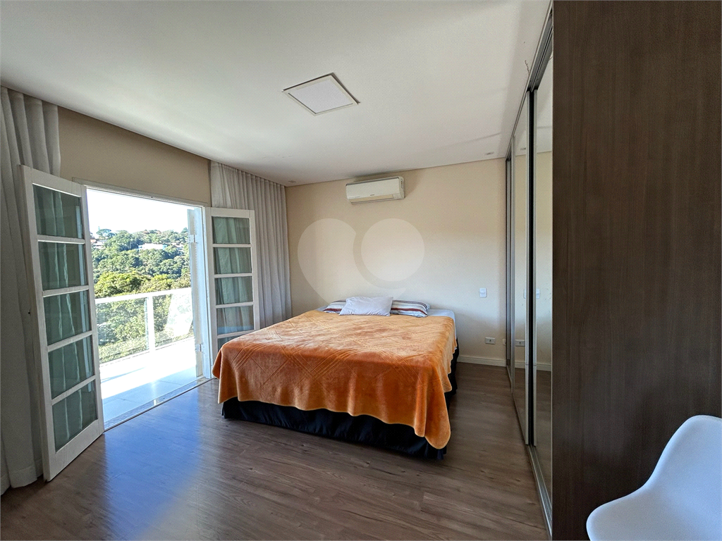 Casa de Condomínio à venda com 4 quartos, 274m² - Foto 24