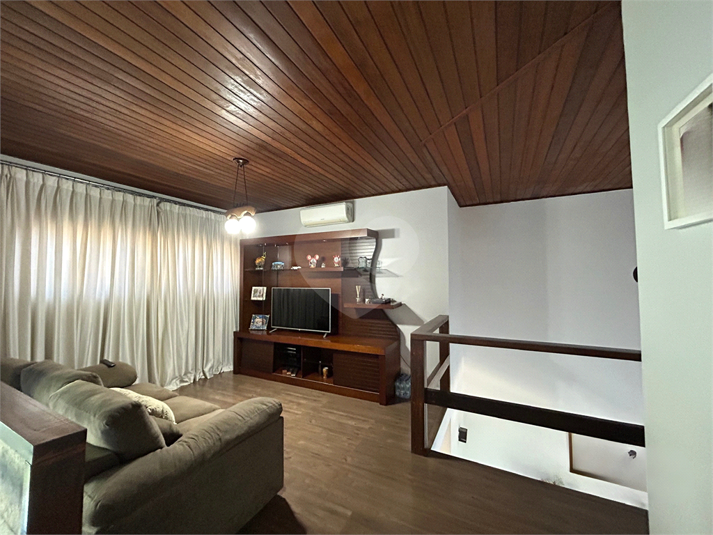 Casa de Condomínio à venda com 4 quartos, 274m² - Foto 15