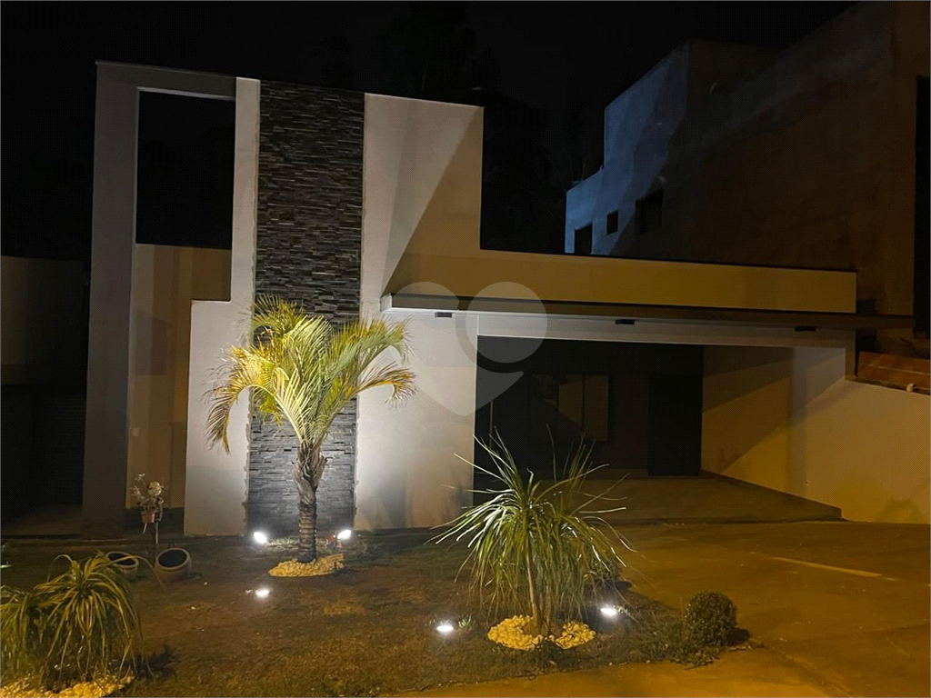 CASA em CONDOMÍNIO CENTRAL PARQUE