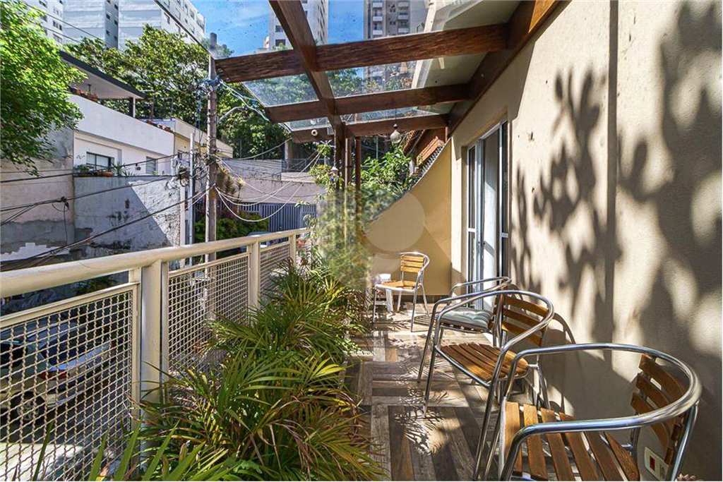 Casa Vila Perdizes 4 suítes