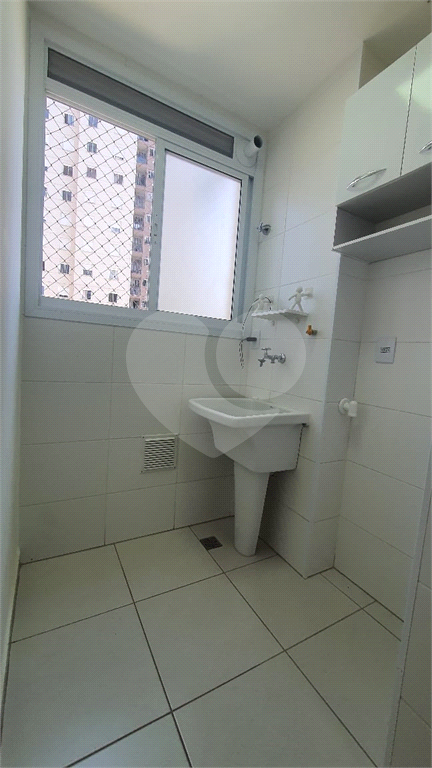 Apartamento para alugar com 2 quartos, 53m² - Foto 12