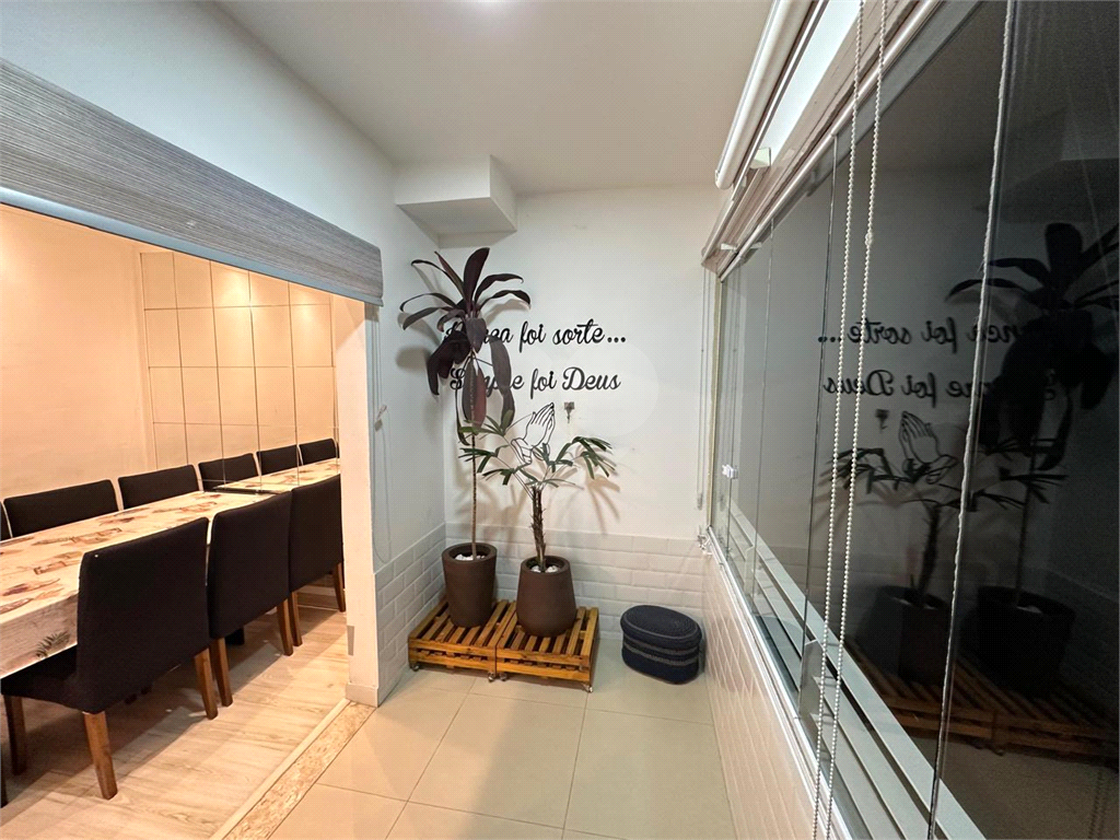 Apartamento 75m² com 3 Dormitórios e 2 Vagas Livres - Próximo ao Metrô Tucuruvi