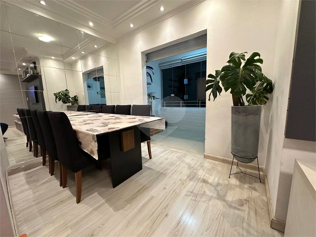 Apartamento 75m² com 3 Dormitórios e 2 Vagas Livres - Próximo ao Metrô Tucuruvi