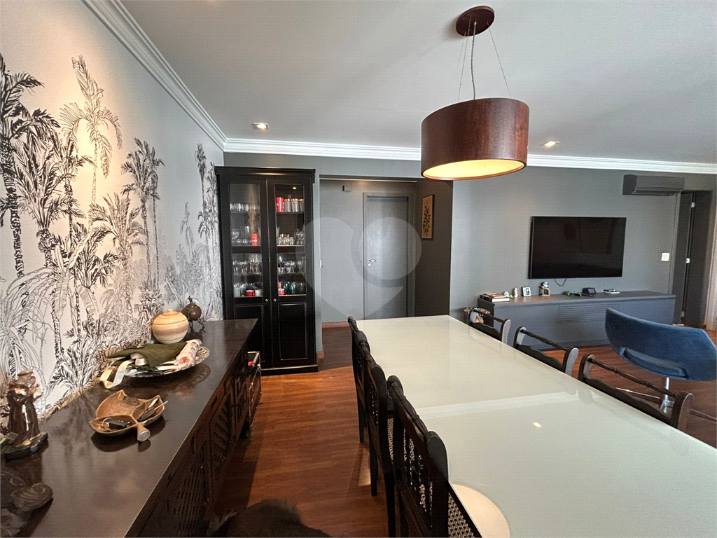  Apartamento à Venda no Condomínio Liv Barra Funda SP - 162m²| 4 Dormitórios | 2 Suítes | 3 Vagas | Varanda Gourmet
