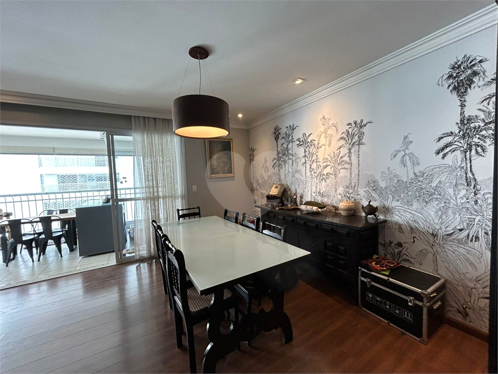  Apartamento à Venda no Condomínio Liv Barra Funda SP - 162m²| 4 Dormitórios | 2 Suítes | 3 Vagas | Varanda Gourmet