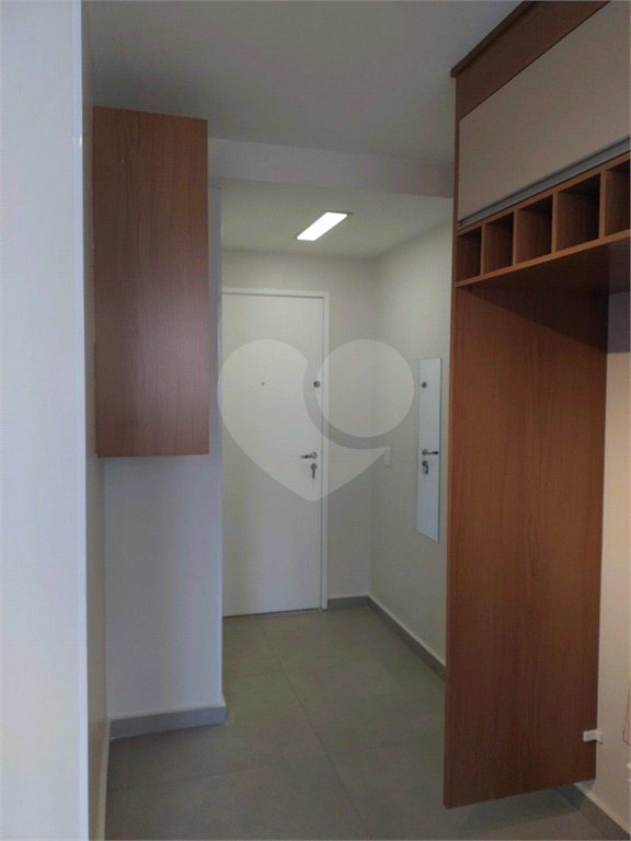Apartamento a VENDA na Alfredo Pujol 2 dormitórios