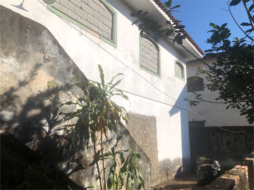 Casa à venda com 3 quartos, 309m² - Foto 23