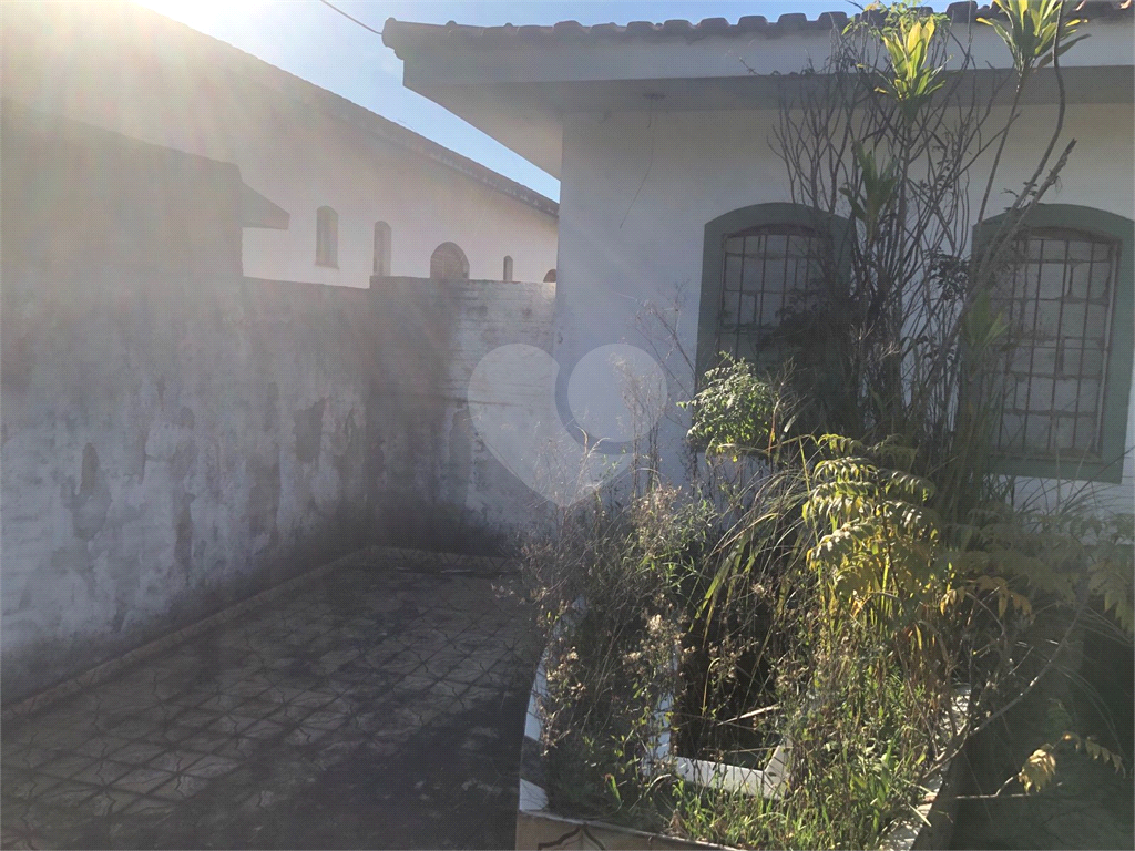Casa à venda com 3 quartos, 309m² - Foto 8