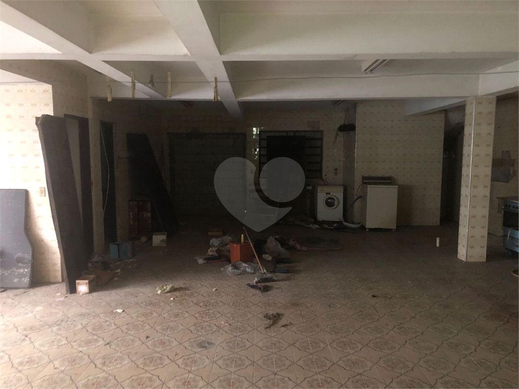 Casa à venda com 3 quartos, 309m² - Foto 20