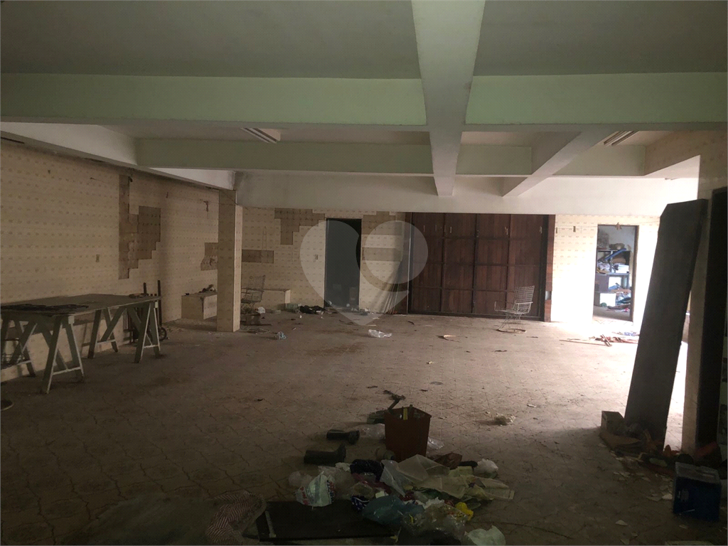 Casa à venda com 3 quartos, 309m² - Foto 13