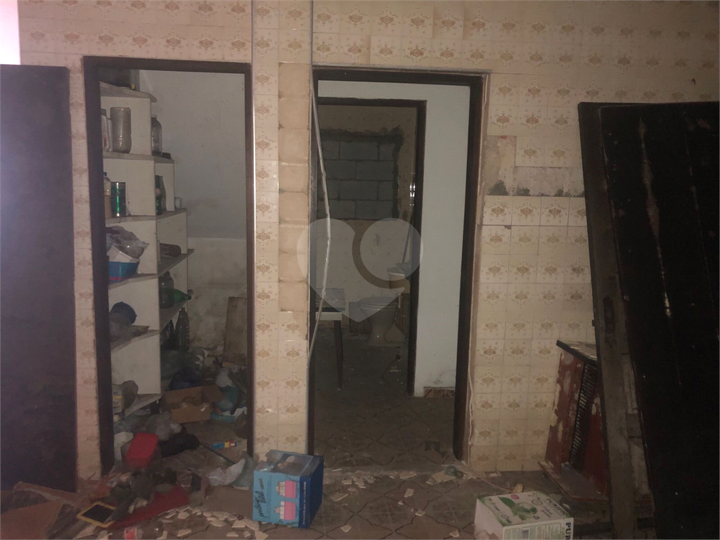 Casa à venda com 3 quartos, 309m² - Foto 18
