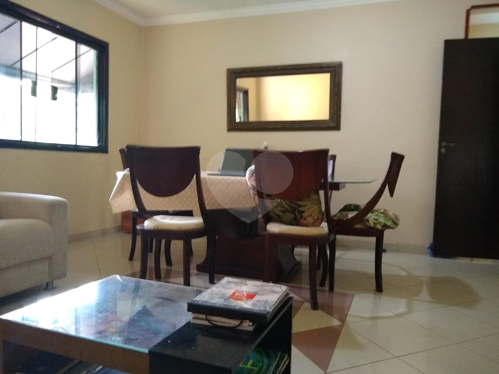 Sobrado à venda e aluguel com 3 quartos, 280m² - Foto 5