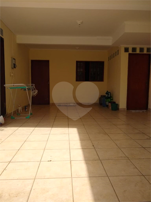 Sobrado à venda e aluguel com 3 quartos, 280m² - Foto 2