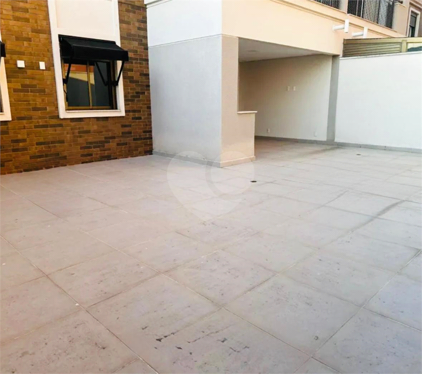 Apartamento à venda com 2 quartos, 145m² - Foto 9